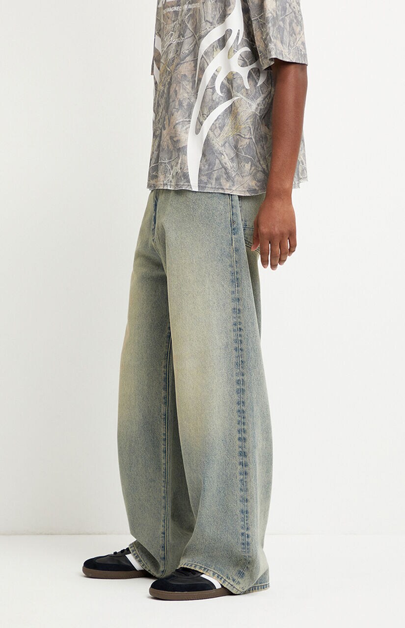 Blake Extreme Baggy Jeans Light Blue Tinted