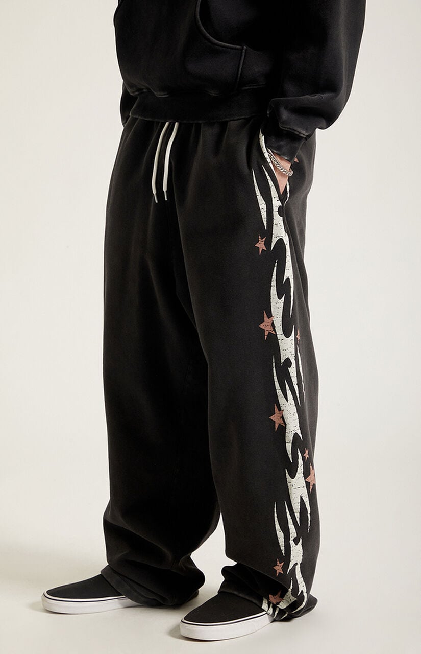 Black Flame Star Fleece Baggy Sweatpants