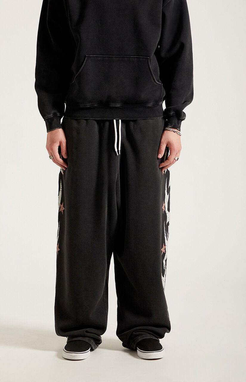 Black Flame Star Fleece Baggy Sweatpants