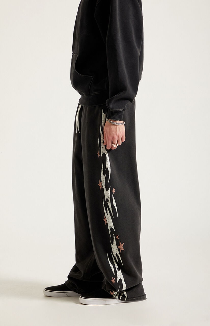 Black Flame Star Fleece Baggy Sweatpants