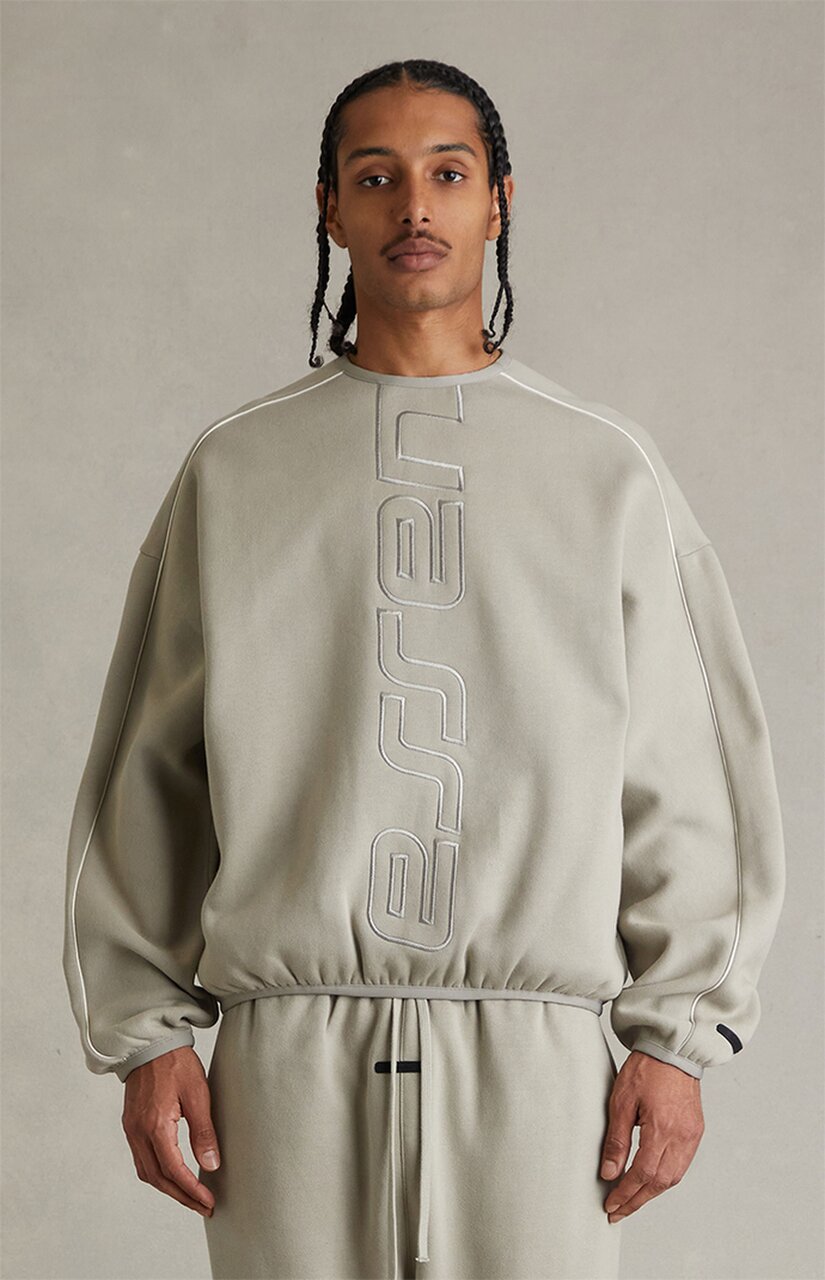 Seal Active Trace Modern Crew Neck Sweatshirt