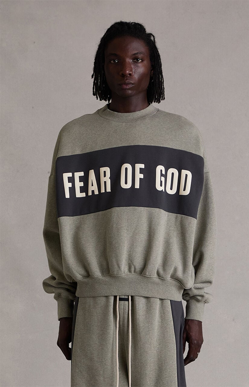 Seal Paneled Cropped Relaxed Crew Neck Sweatshirt