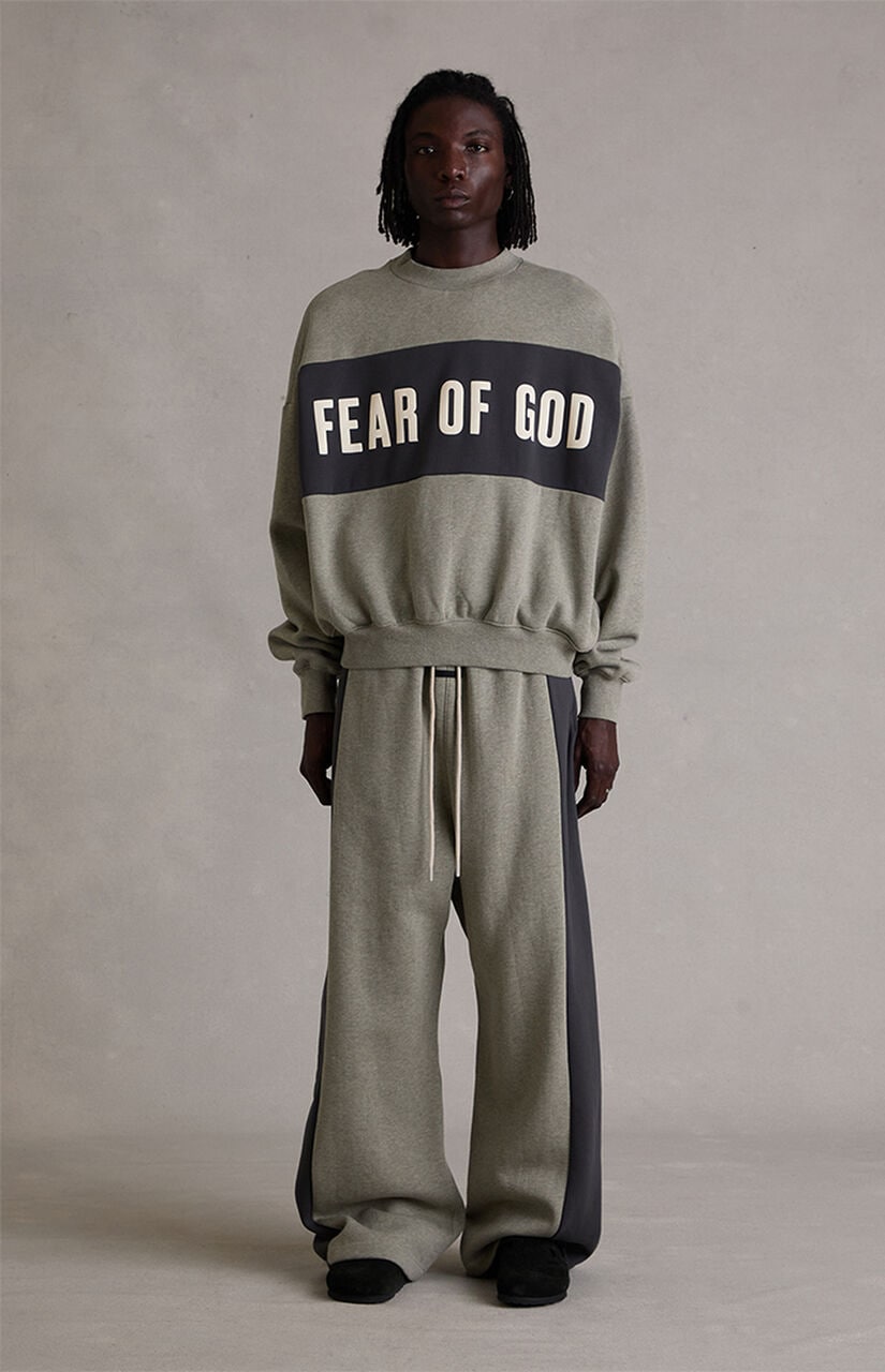Seal Paneled Cropped Relaxed Crew Neck Sweatshirt