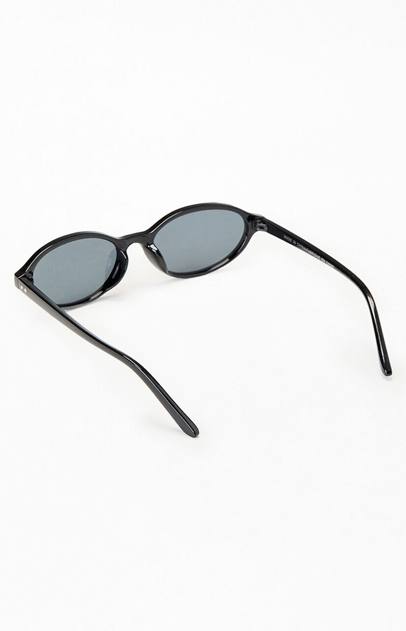 Mia Black Oval Sunglasses