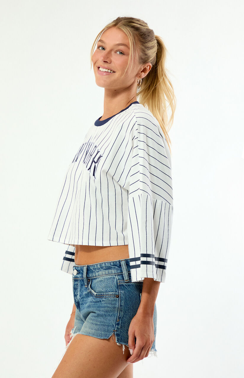 New York Sport Long Sleeve Cropped T-Shirt