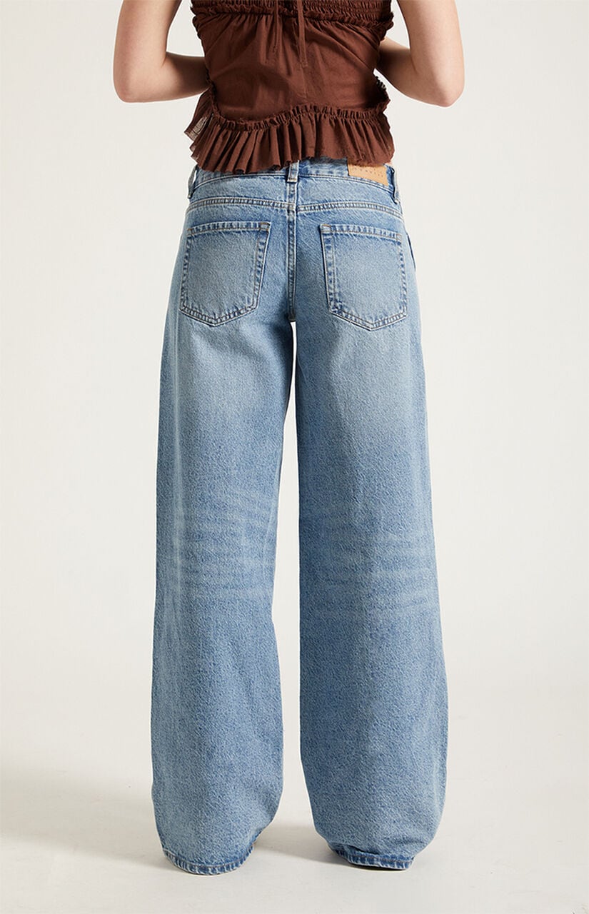 Casey Low Rise Baggy Jeans Astrid