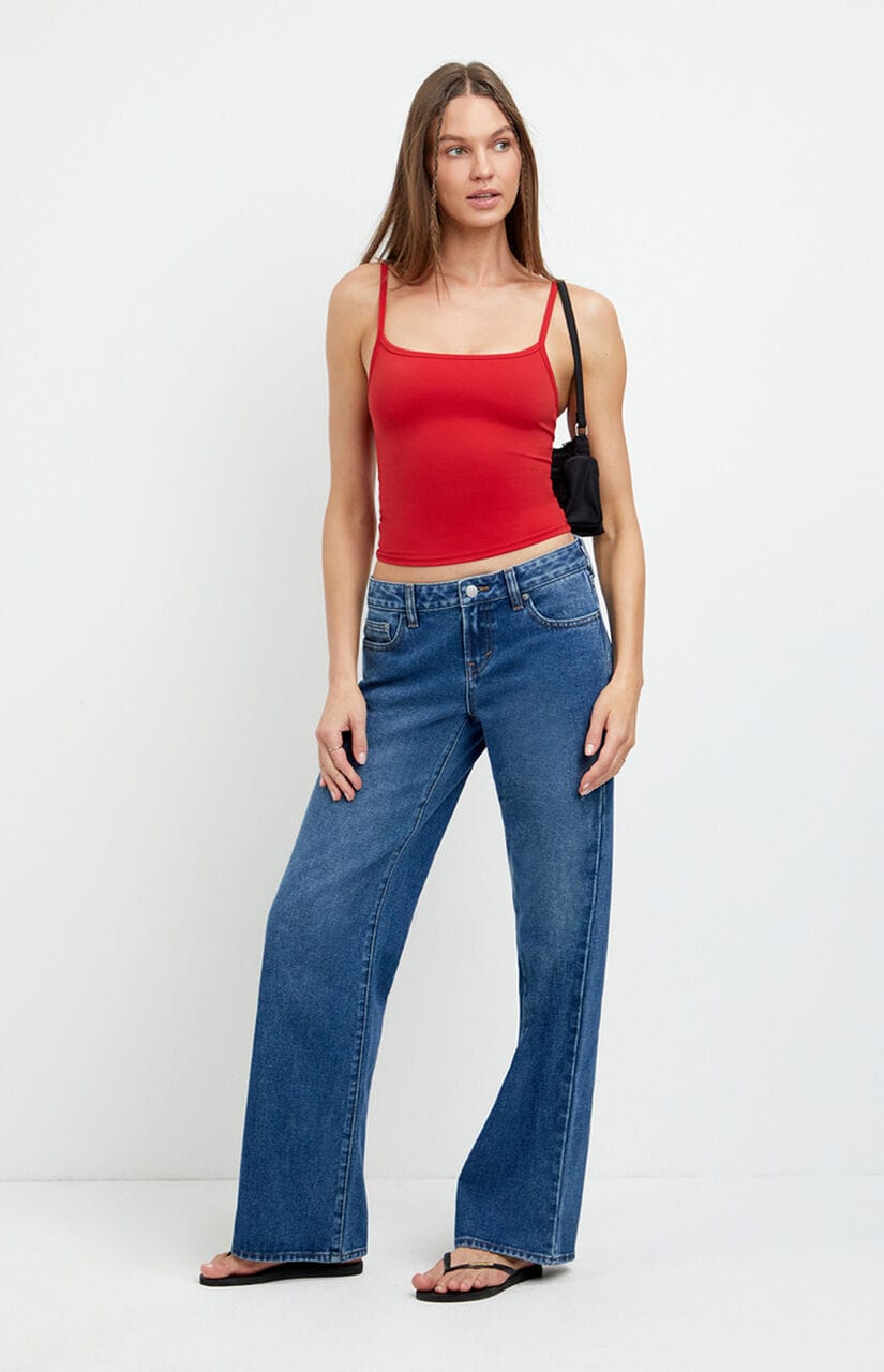 Zoe Low Rise Girlfriend Jeans Medium Blue